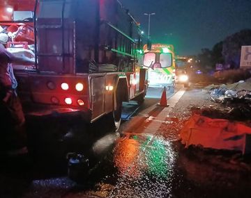 Tragedia en Morón: un bombero murió atropellado mientras apagaba un incendio