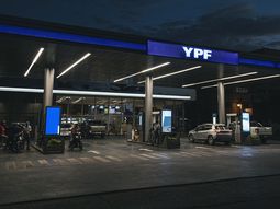 Estación de servicio YPF.