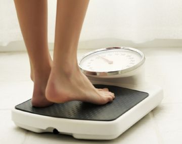 ¿Cuál es el mejor momento del día para pesarse?