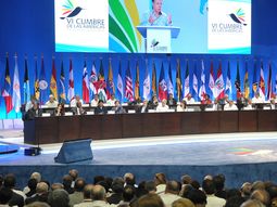 cuba participa por primera vez de la cumbre de las americas en panama cuba participa por primera vez de la cumbre de las americas en panama