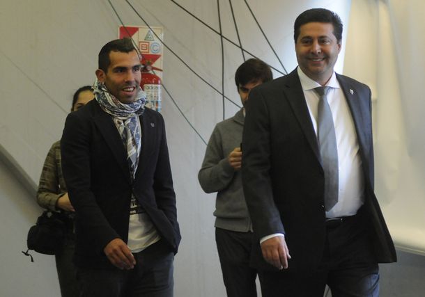 Tevez habló de volver a Boca, pero no se puso plazos