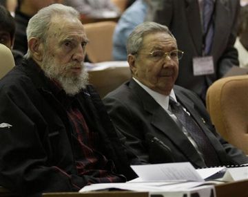 Reeligen a Raúl Castro y dijo que será su último mandato