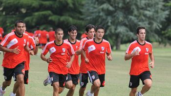 river se queda con lo que tiene y se baja del mercado river se queda con lo que tiene y se baja del mercado