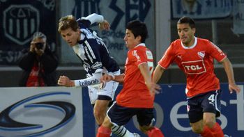 el rojo y talleres empataron en un partido entretenido el rojo y talleres empataron en un partido entretenido