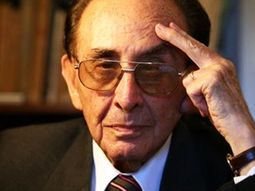 a sus 95 anos, el juez fayt ratifico que no piensa renunciar a sus 95 anos, el juez fayt ratifico que no piensa renunciar