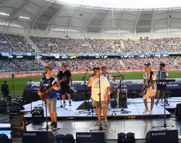 Los Totora abrieron la fiesta de los campeones en el Madre de Ciudades