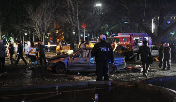 Coche bomba Ankara deja al menos 34 muertos y más de 125 heridos