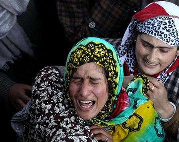 Horror: la quemaron viva por dejar a su esposo