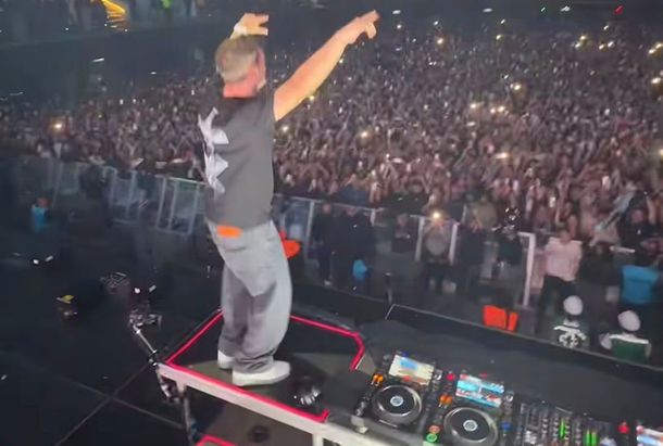Martin Garrix hizo vibrar Buenos Aires con un show explosivo cargado de beats y adrenalina