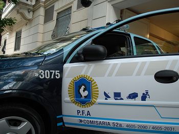 Golpe comando en un supermercado de Villa Devoto