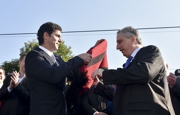 Urtubey: Los argentinos debemos trabajar juntos  teniendo a San Martín como ejemplo