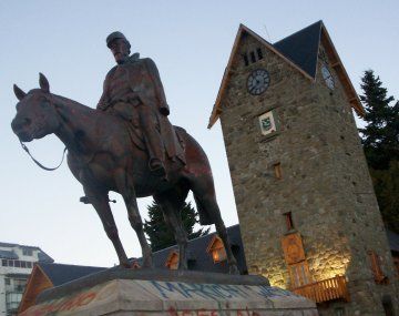 Bariloche: suspenden el traslado del monumento a Roca tras la polémica