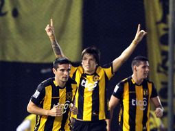 racing perdio ante guarani y postergo su clasificacion racing perdio ante guarani y postergo su clasificacion