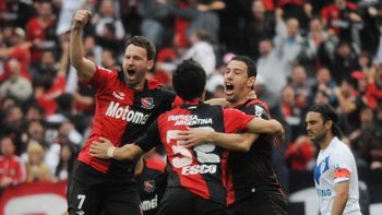 newells supero a velez y se subio a lo mas alto de la tabla newells supero a velez y se subio a lo mas alto de la tabla