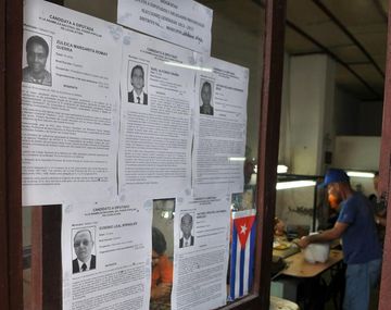 Los cubanos votan a los diputados que los representarán