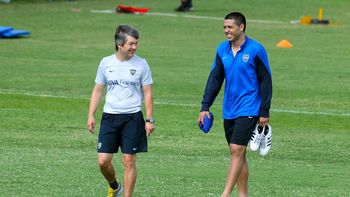 riquelme se entreno con el plantel con la mente en river riquelme se entreno con el plantel con la mente en river