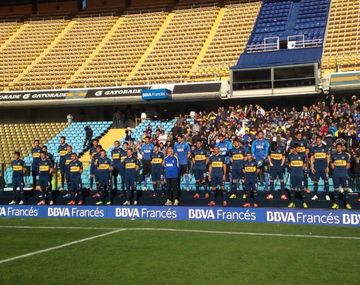 Boca presentó al plantel a lo River en La Bombonera