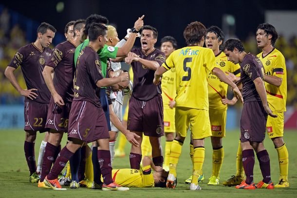 Otra frustración para Lanús que cayó ante el Reysol por la Copa Suruga Bank