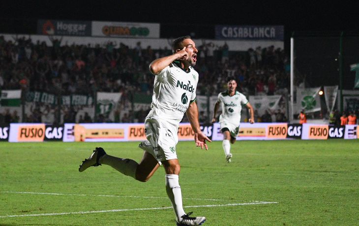 Los dos goles de Lisandro López en Sarmiento-Rosario Central