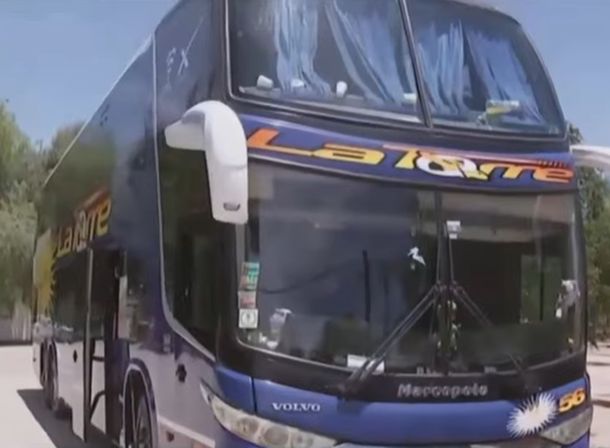 Golpe comando a turistas argentinos en Chile: desvalijaron a 60 pasajeros y los dejaron varados