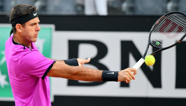 El tandilense está pegando mucho mejor el revés