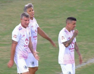 Video: gol de Palermo con asistencia de DAlessandro en el Juego de las Estrellas