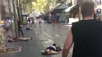 video: asi quedo la rambla tras el atentado en barcelona