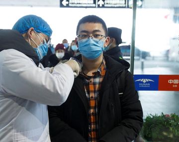 Por vía aérea y marítima: el plan que prepara el Gobierno ante un eventual caso de coronavirus