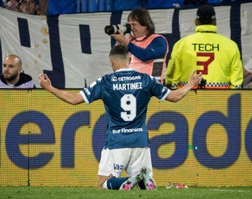 Serie abierta: con gol de Maravilla y polémicas