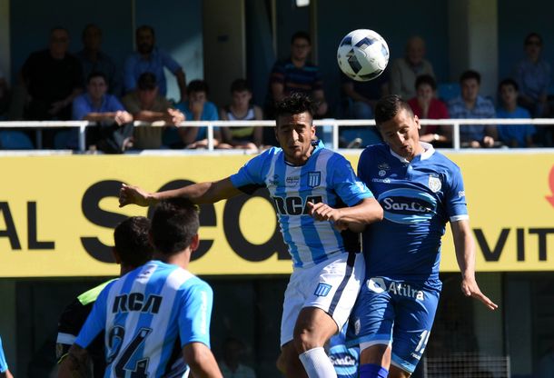 Atlético Rafaela enfrenta a Racing en Santa Fe