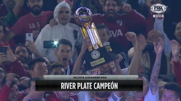 VIDEO: La premiación de River tras ganar una nueva Recopa Sudamericana