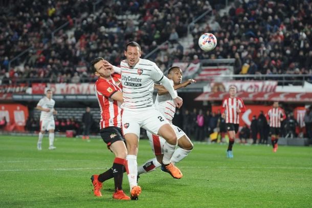 Estudiantes vs Newells por la Liga Profesional de Fútbol: minuto a minuto