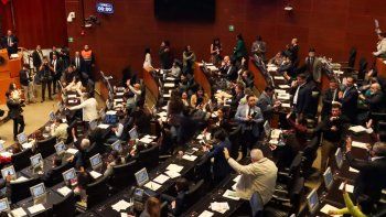 en mexico, el senado aprobo una reforma laboral para reducir la jornada de trabajo en mexico, el senado aprobo una reforma laboral para reducir la jornada de trabajo