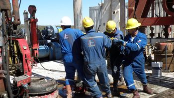 fuerte respaldo de petroleros al acuerdo con repsol por ypf fuerte respaldo de petroleros al acuerdo con repsol por ypf