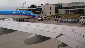 El aterrizaje de emergencia en Bahía Blanca El aterrizaje de emergencia en Bahía Blanca