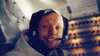 Neil Armstrong, comandante del Apolo XI Neil Armstrong, comandante del Apolo XI