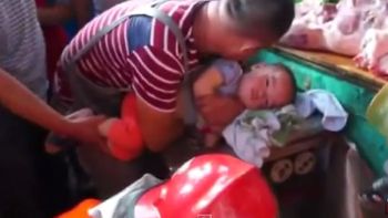 video: un bebe quedo atrapado en una picadora de carne video: un bebe quedo atrapado en una picadora de carne