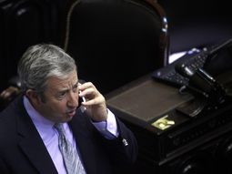 cobos admitio que en el frente amplio unen no se sabe para donde patear cobos admitio que en el frente amplio unen no se sabe para donde patear