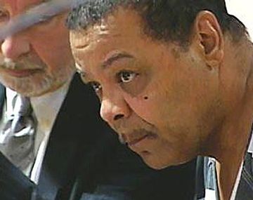 Acusan a un forense de practicar necrofilia con un centenar de cadáveres