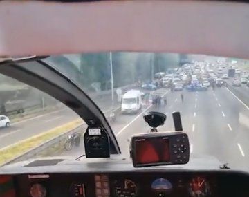 Accidente en la General Paz: el helicóptero del SAME trasladó a motociclista