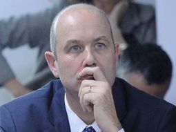 antes del levantamiento del cepo, sturzenegger se reunio con bancos antes del levantamiento del cepo, sturzenegger se reunio con bancos