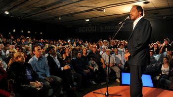 scioli: vayan el 22 de noviembre a decir nunca mas al ajuste scioli: vayan el 22 de noviembre a decir nunca mas al ajuste