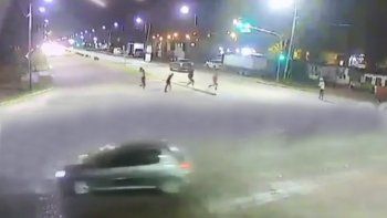 asi fue el momento previo al ataque mortal de una patota en una estacion de servicio de jose c. paz asi fue el momento previo al ataque mortal de una patota en una estacion de servicio de jose c. paz