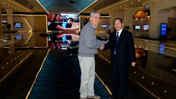 de vido: cristina y xi jinping seguiran construyendo esta union tan fundamental para los dos paises de vido: cristina y xi jinping seguiran construyendo esta union tan fundamental para los dos paises