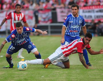 Estudiantes igualó con Godoy Cruz y sigue sin ganar