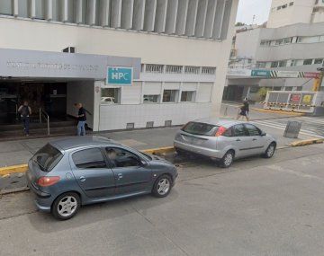 Video: una mujer dio a luz en el asiento trasero de un taxi en Mar del Plata