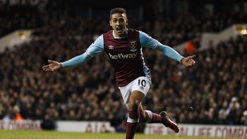 El festejo de Manu Lanzini El festejo de Manu Lanzini