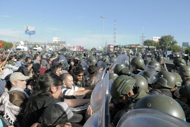 La represión de Gendarmería en Panamericana y 197