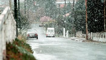 el temporal de nieve ya toco la provincia pero... ¿llegara a la ciudad? el temporal de nieve ya toco la provincia pero... ¿llegara a la ciudad?