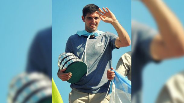 Delbonis fue recibido por miles de personas en Azul tras ganar la Copa Davis